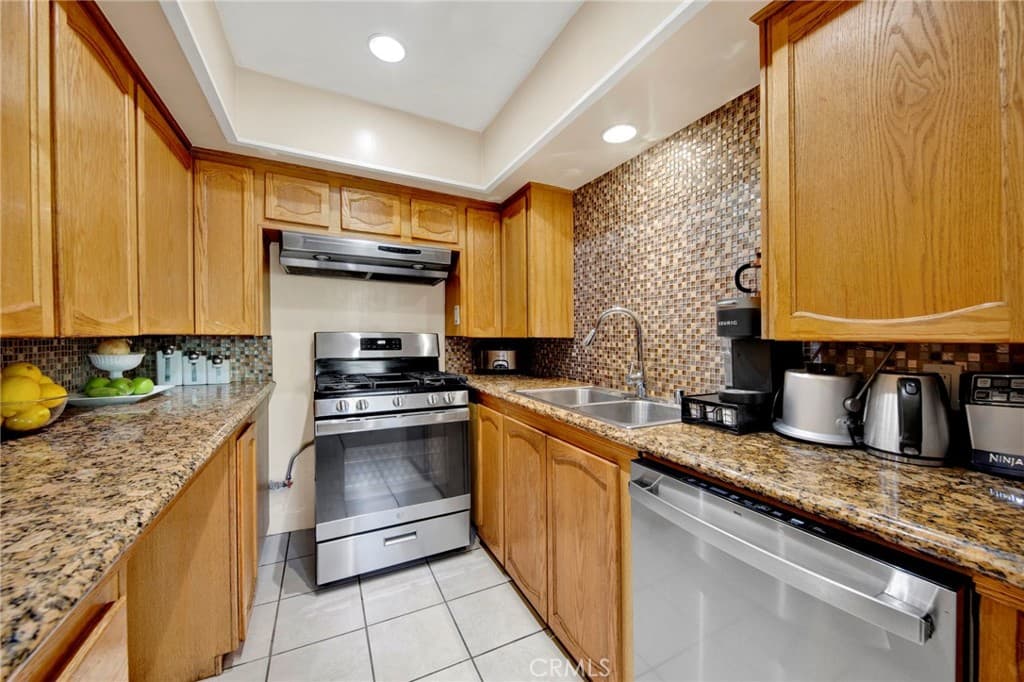 Home at 269 N Alta Vista, Monrovia — photo 12 of 12