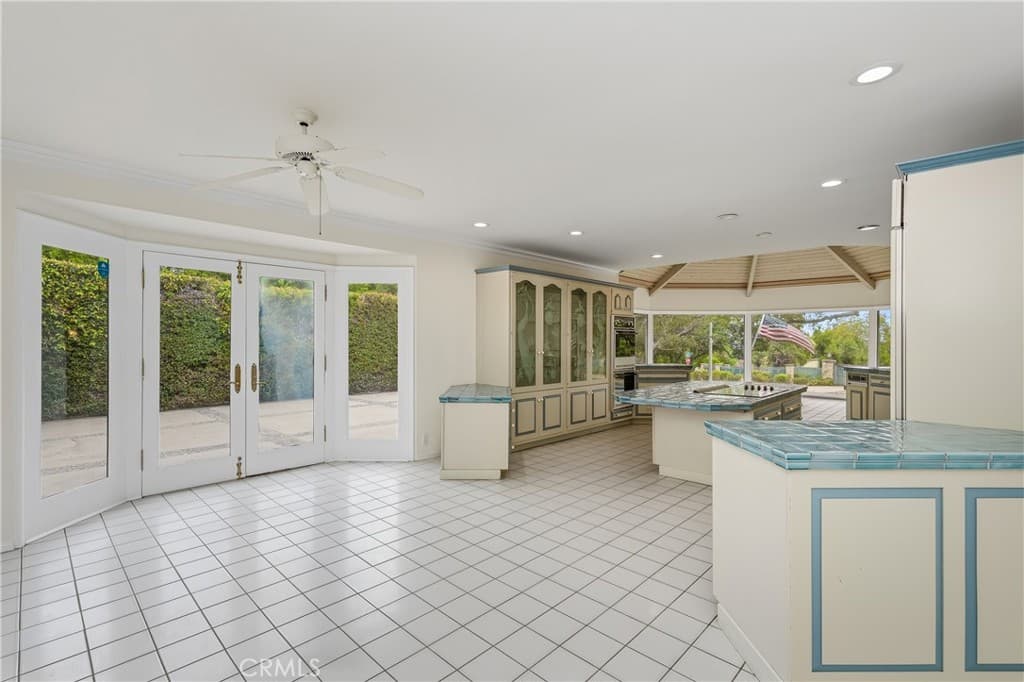 Home at 1005 Hampton Road, Arcadia — photo 10 of 12