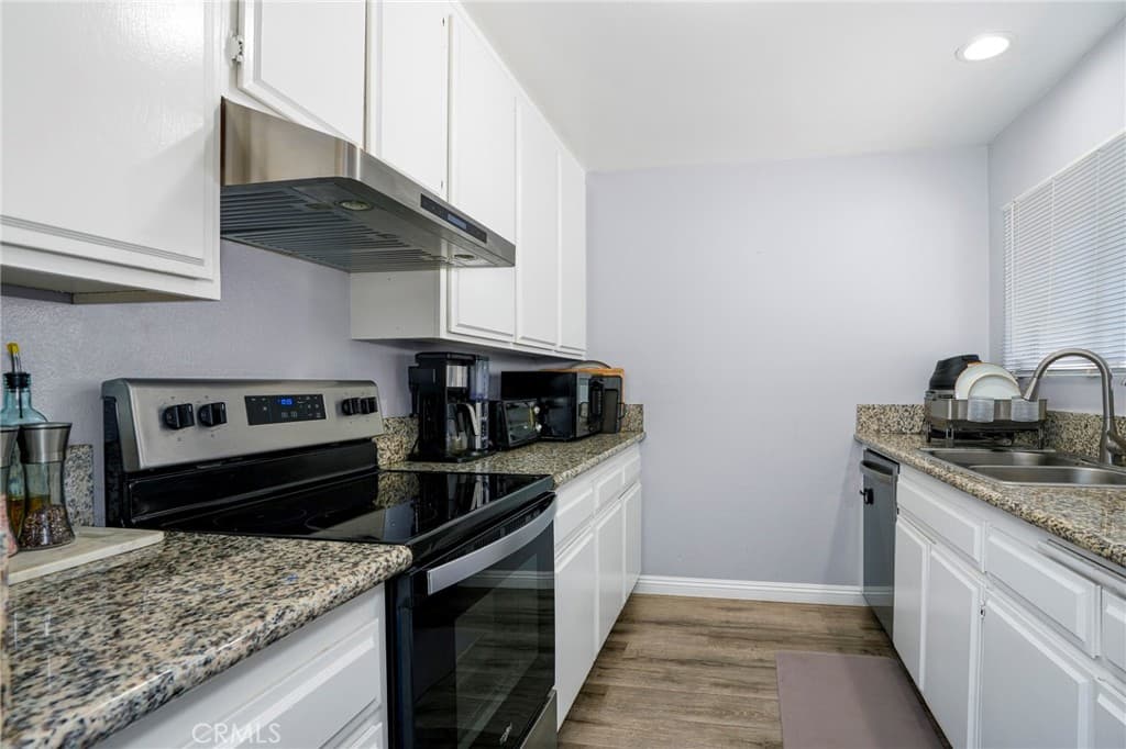 Condo at 866 Cinnamon Lane 57, Duarte — photo 12 of 12