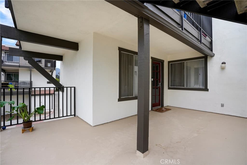 Condo at 866 Cinnamon Lane 57, Duarte — photo 3 of 12
