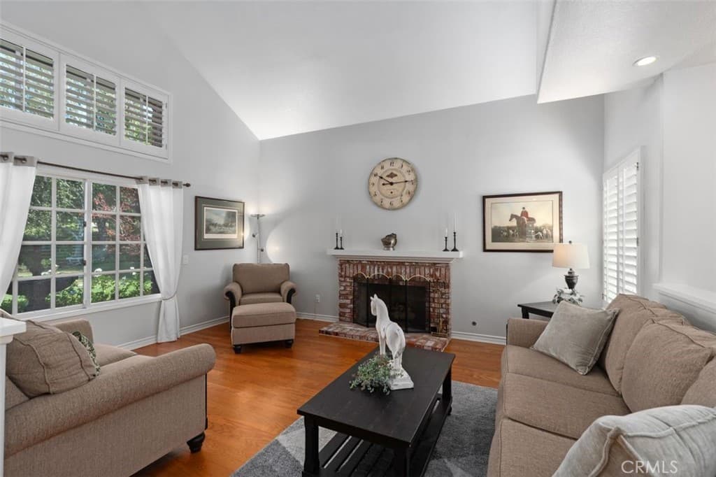 Home at 5604 Lakeview Drive, La Verne — photo 4 of 12