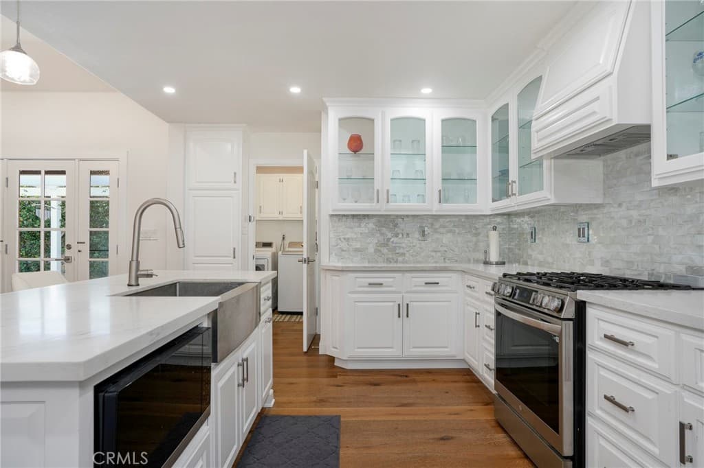 Multi-Family at 308 Jeffries Avenue, Monrovia — photo 5 of 12