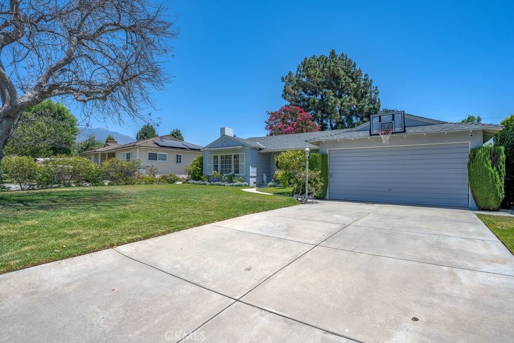 Home at 522 Santa Cruz, Arcadia — photo 3 of 12