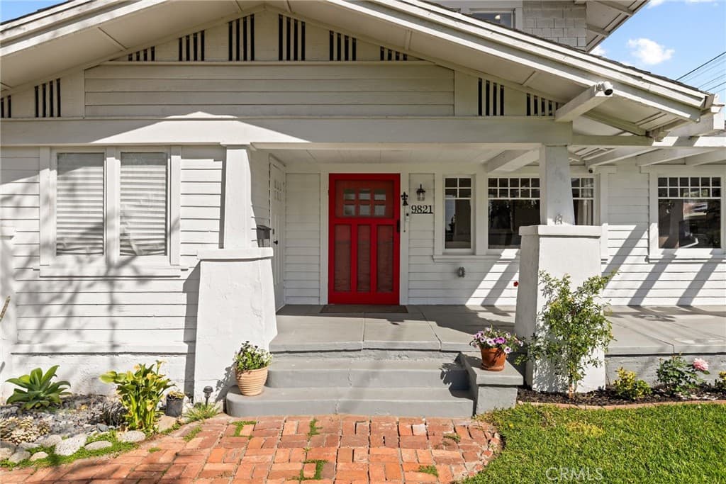 Home at 9821 Garibaldi Avenue, Temple City — photo 3 of 12