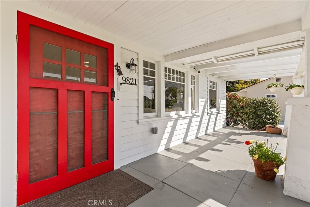 Home at 9821 Garibaldi Avenue, Temple City — photo 4 of 12
