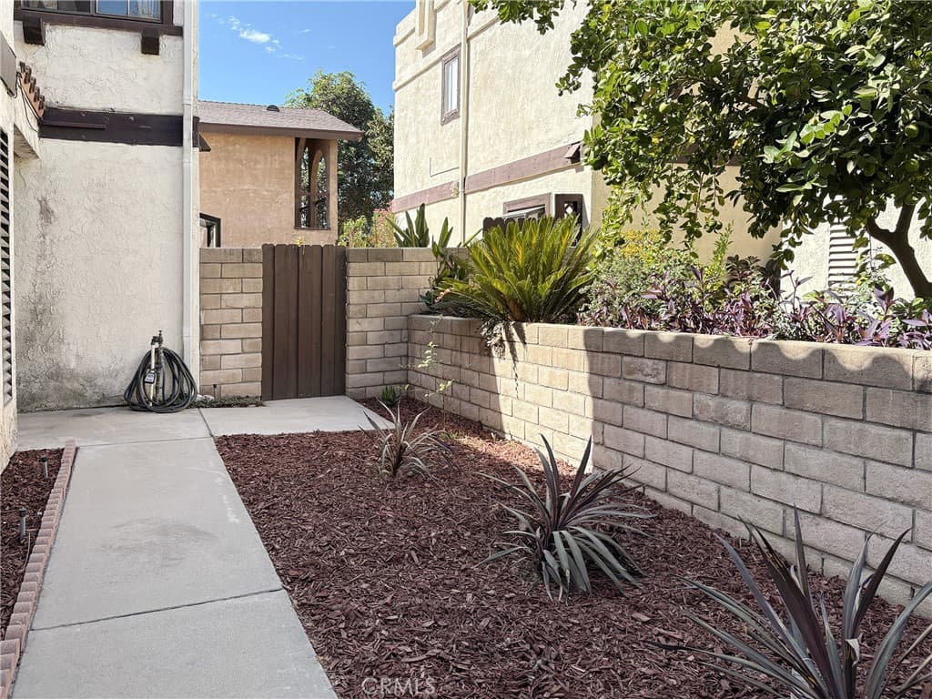 Home at 2684 San Pablo, Duarte — photo 3 of 12