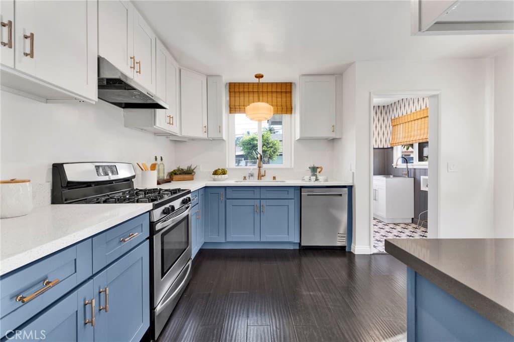 Home at 740 W Colorado, Monrovia — photo 11 of 12