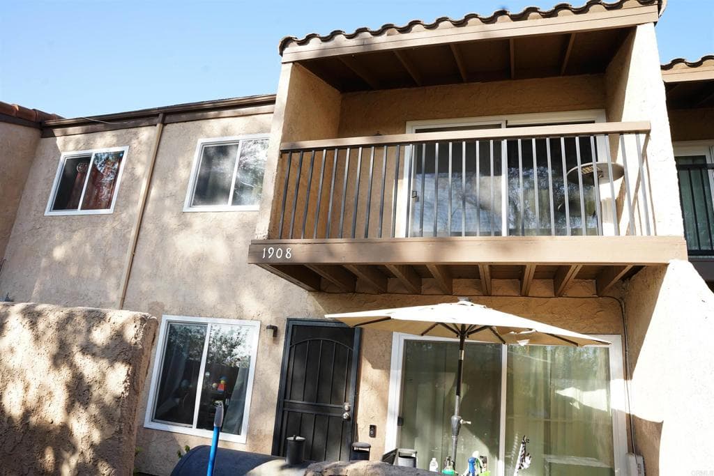Townhouse at 1908 Hawaii, West Covina — photo 2 of 12