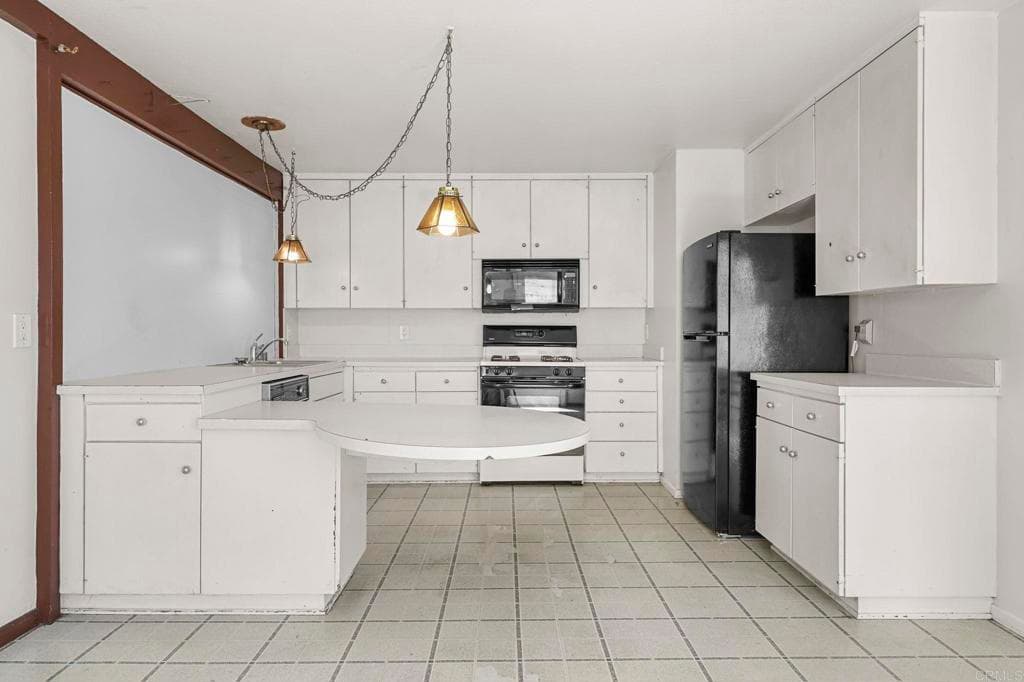 Home at 411 Abelian Avenue, West Covina — photo 9 of 12
