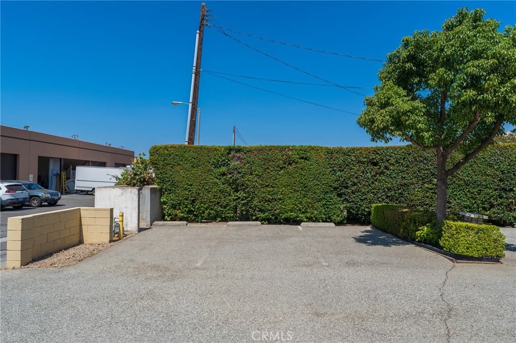 Home at 146 E Walnut Avenue, Monrovia — photo 12 of 12