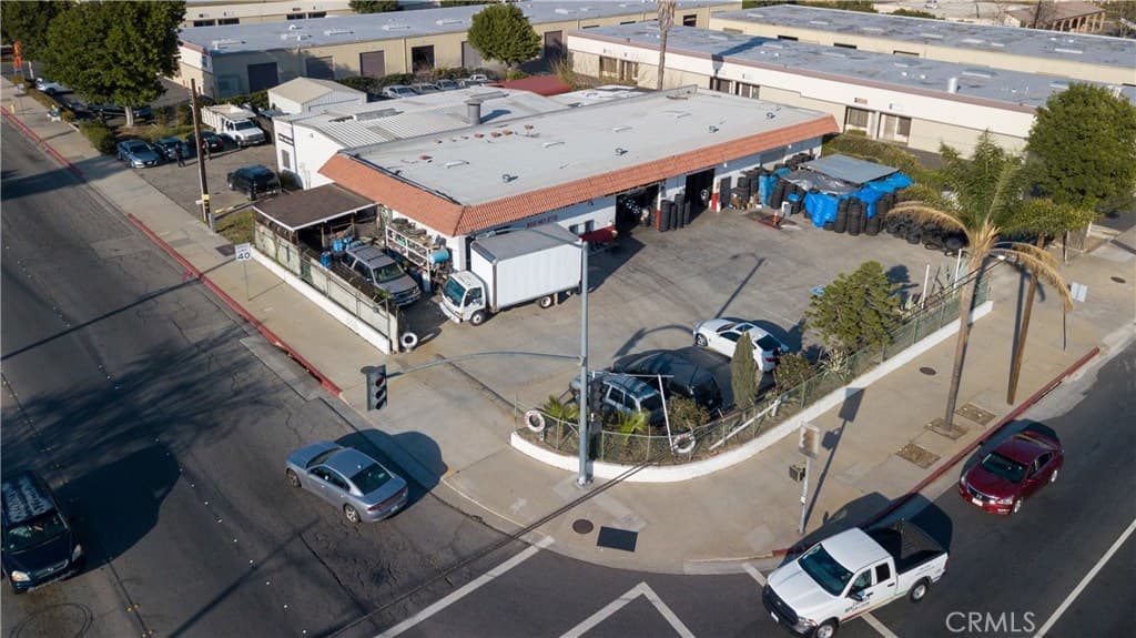 Commercial at 1601 E Mission Boulevard, Pomona — photo 2 of 12