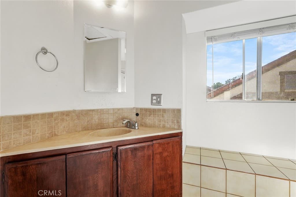 Condo at 15228 Ramona, Baldwin Park — photo 10 of 12