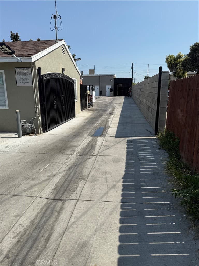 Commercial at 9730 Als, South El Monte — photo 2 of 12