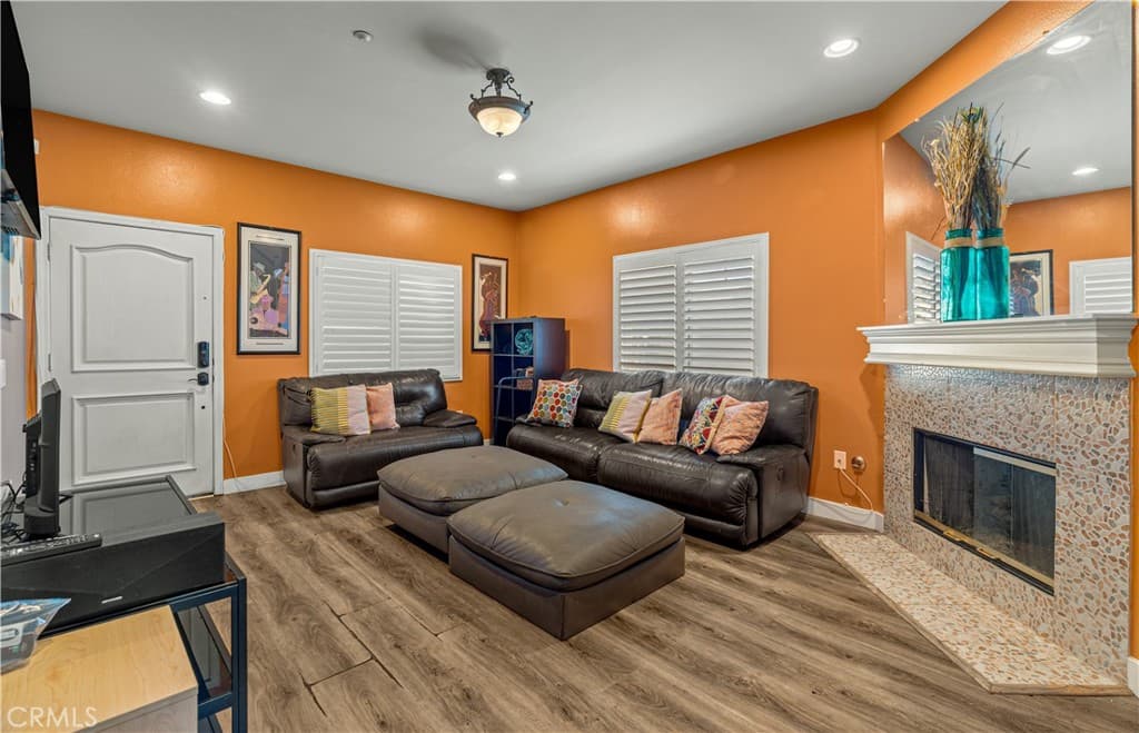 Home at 148 W Cherry Avenue, Monrovia — photo 4 of 12
