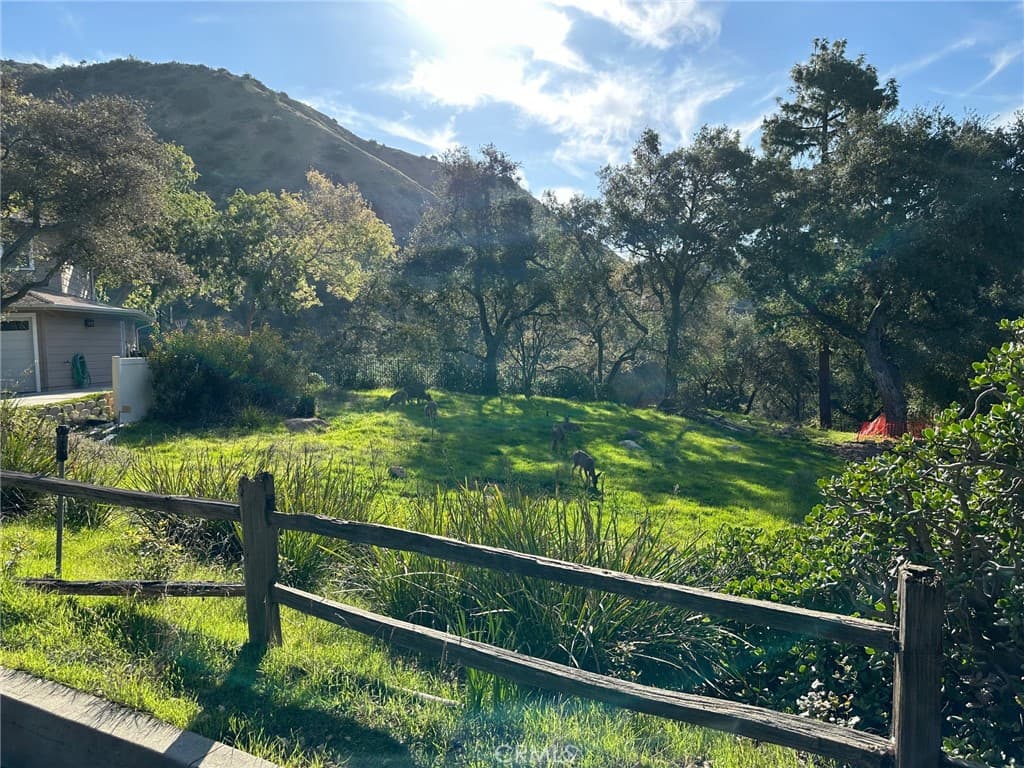 Home at 976 Ridgeside, Monrovia — photo 6 of 10