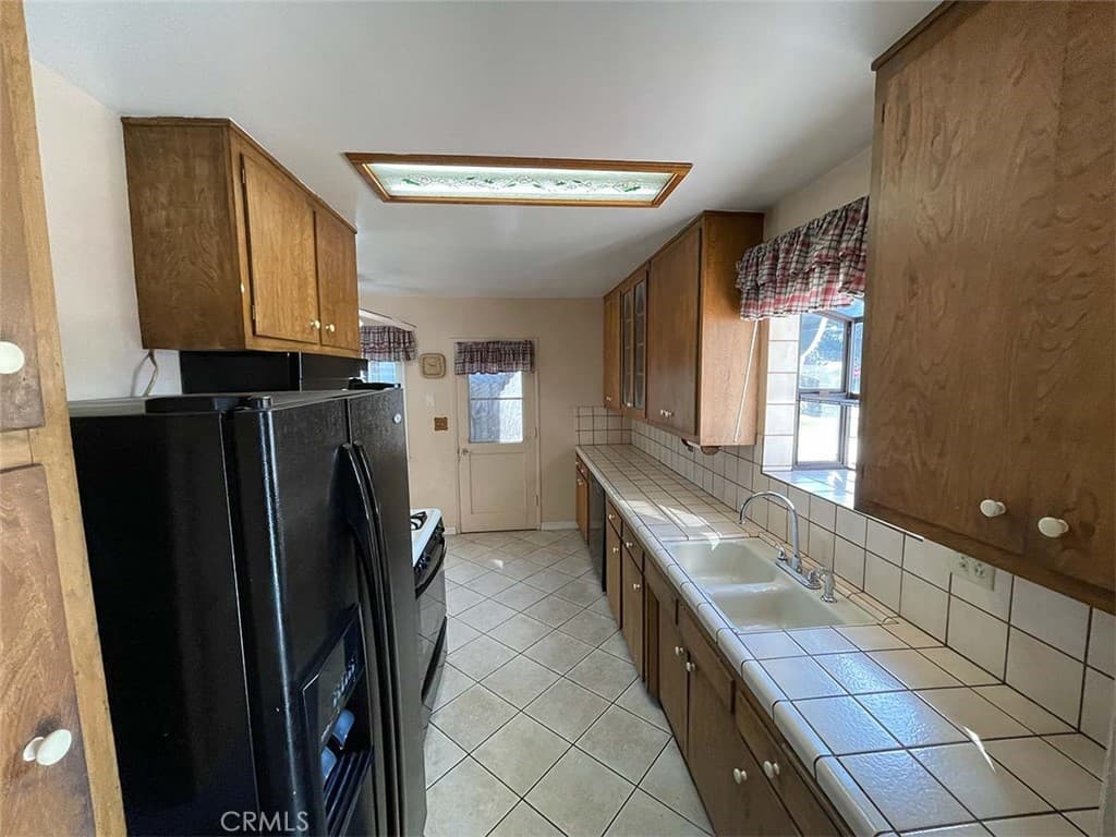 Home at 514 N Balton Avenue, San Dimas — photo 7 of 12