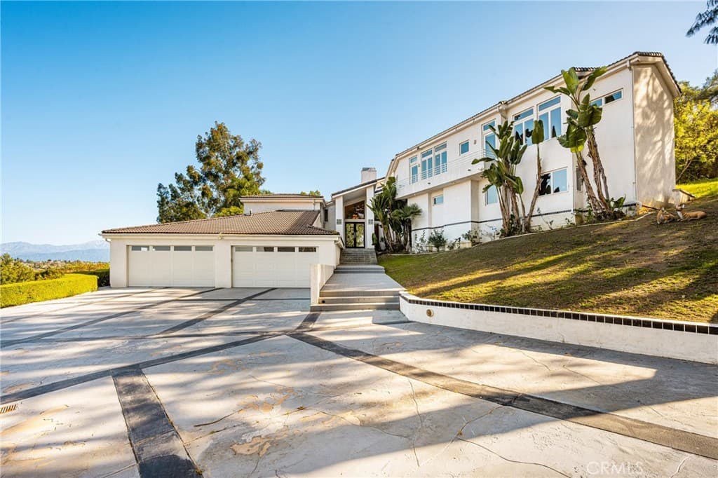 Home at 2820 Shadow Canyon Drive, Diamond Bar — photo 1 of 12