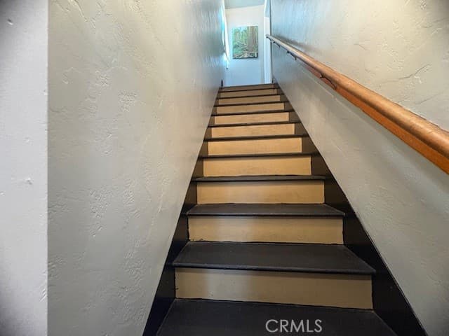 Home at 2196 N Orange Grove Avenue, Pomona — photo 10 of 12