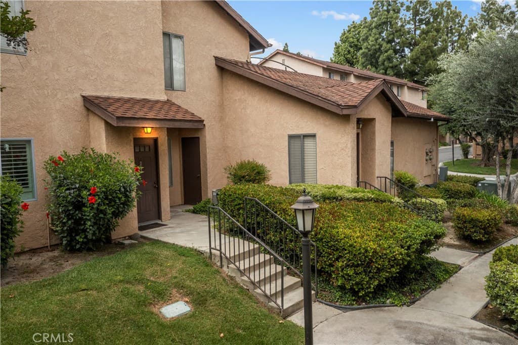 Condo at 2727 Calle Colima, West Covina — photo 4 of 12