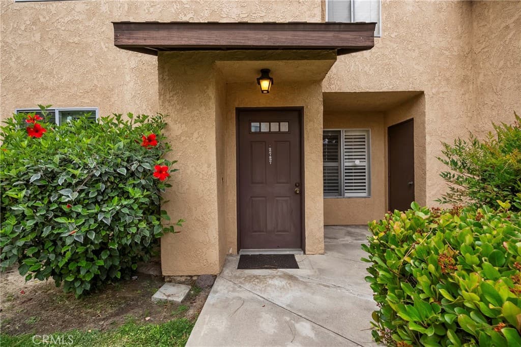 Condo at 2727 Calle Colima, West Covina — photo 5 of 12