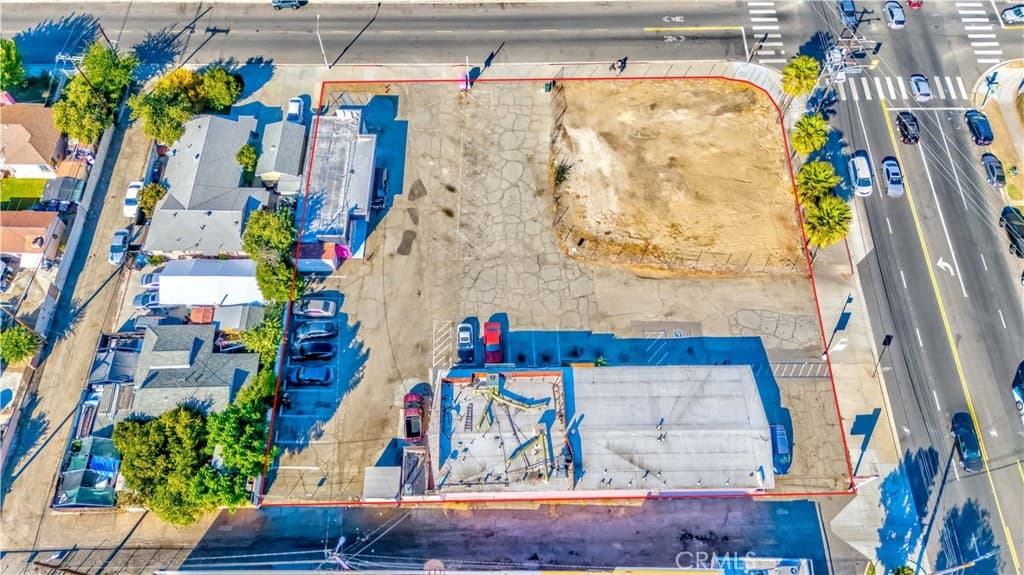 Commercial at 777 Indian Hill Boulevard, Pomona — photo 3 of 12