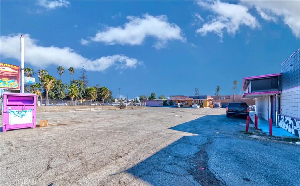 Commercial at 777 Indian Hill Boulevard, Pomona — photo 6 of 12