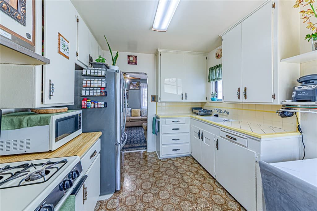 Multi-Family at 1060 S Rebecca, Pomona — photo 12 of 12