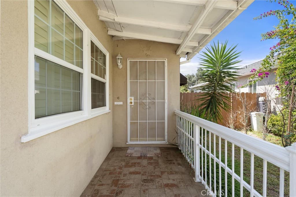 Home at 846 Oakdale Avenue, Monrovia — photo 2 of 12