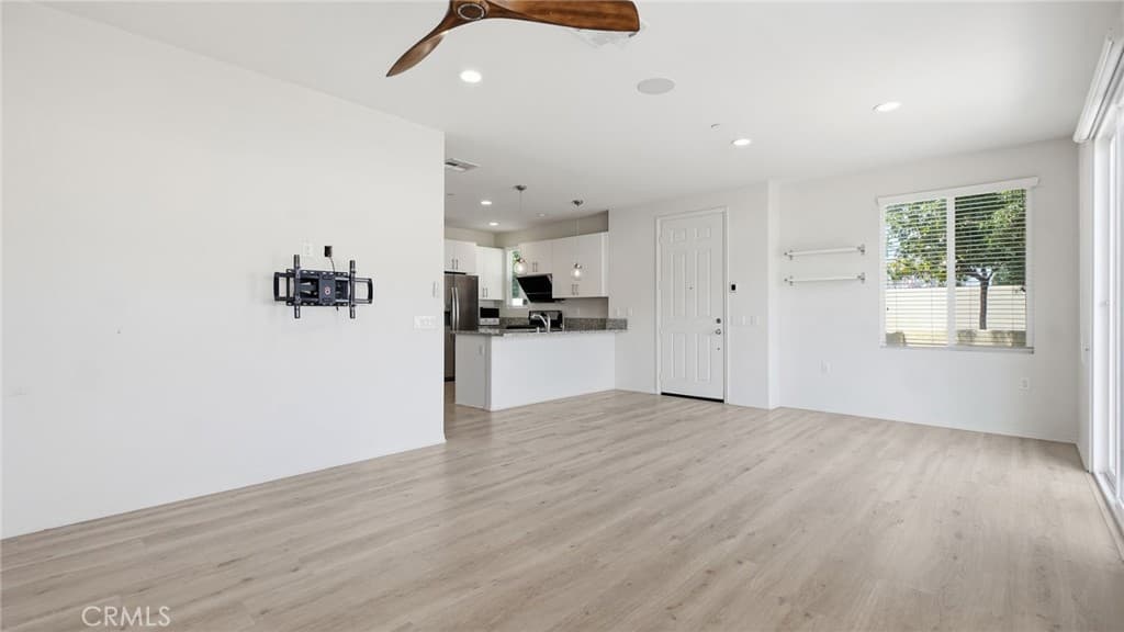 Condo at 5661 Mcculloch 105, Temple City — photo 6 of 12