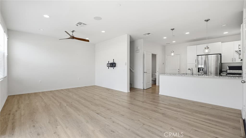 Condo at 5661 Mcculloch 105, Temple City — photo 8 of 12