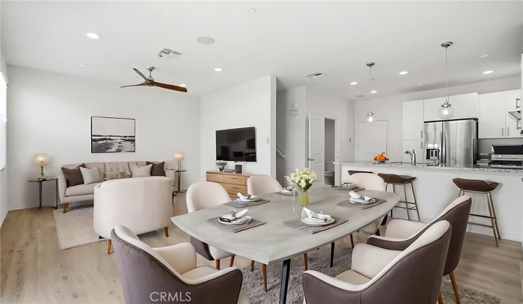 Condo at 5661 Mcculloch 105, Temple City — photo 9 of 12