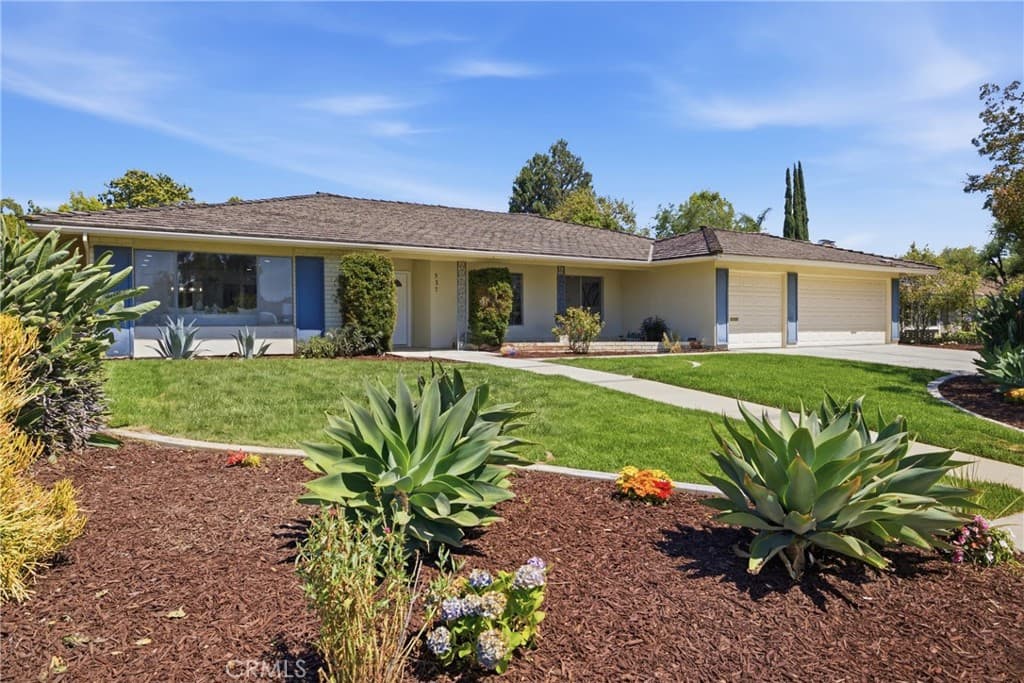 Home at 537 Redlands, Claremont — photo 1 of 12
