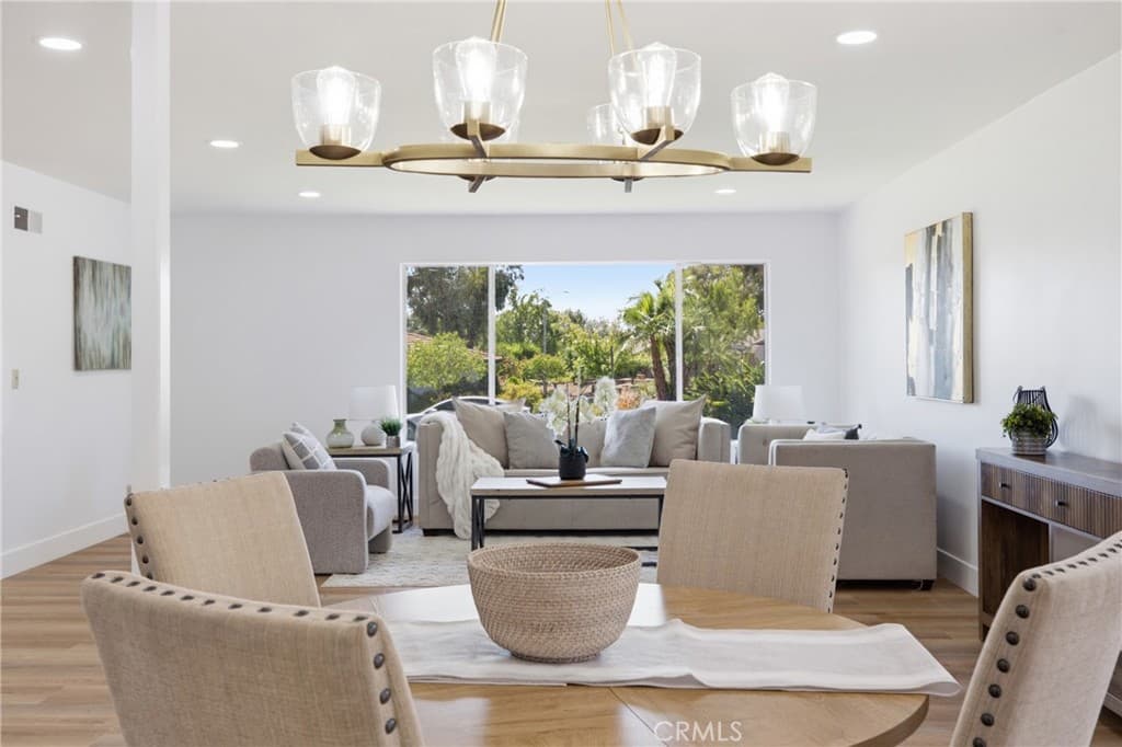 Home at 537 Redlands, Claremont — photo 11 of 12