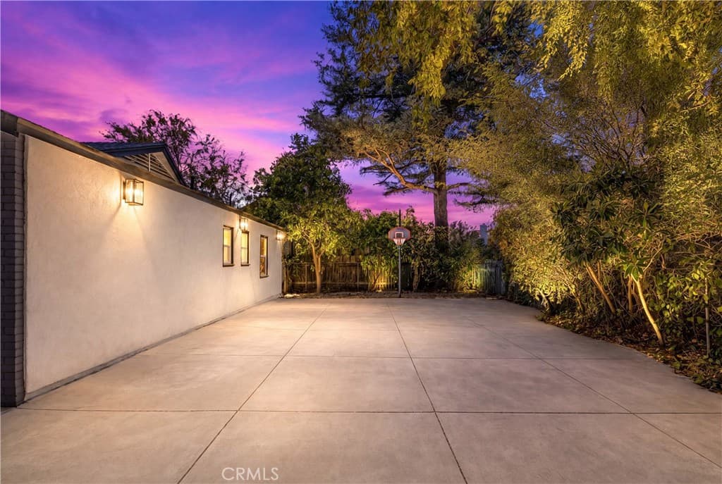 Home at 6759 N Golden West, Arcadia — photo 4 of 12