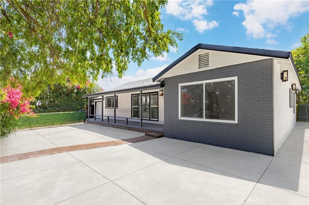 Home at 6759 N Golden West, Arcadia — photo 9 of 12