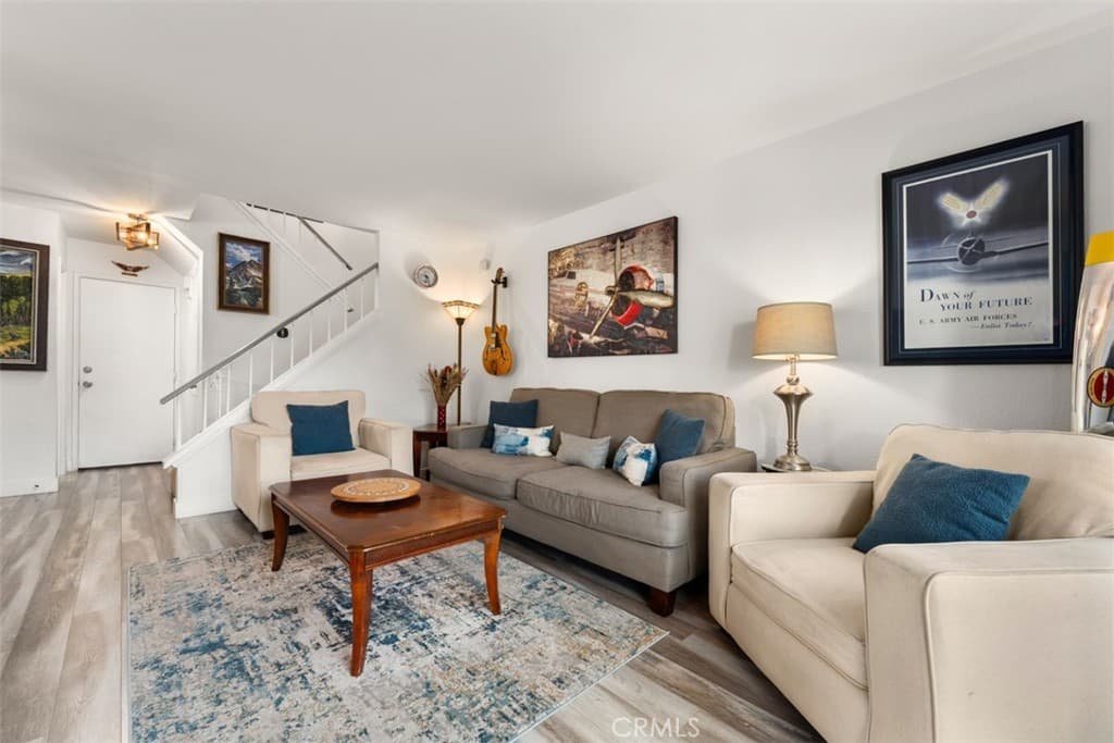 Townhouse at 875 Endicott, Claremont — photo 9 of 12