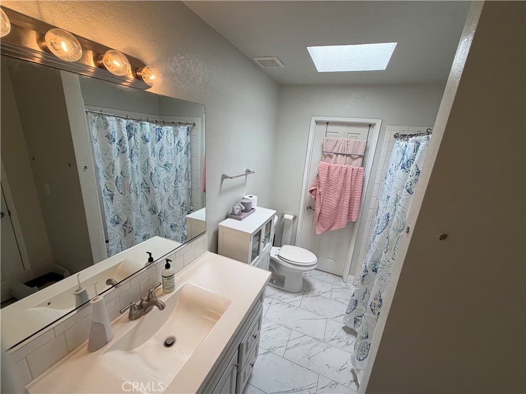 Condo at 630 Sycamore, Claremont — photo 12 of 12