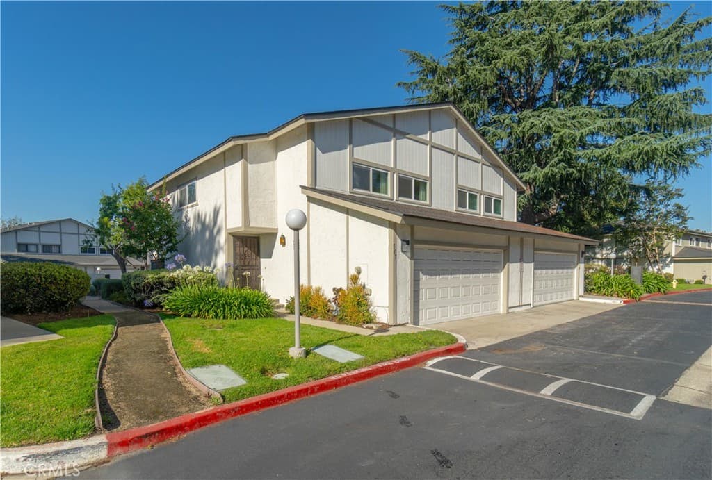 Townhouse at 587 S College, Claremont — photo 1 of 12