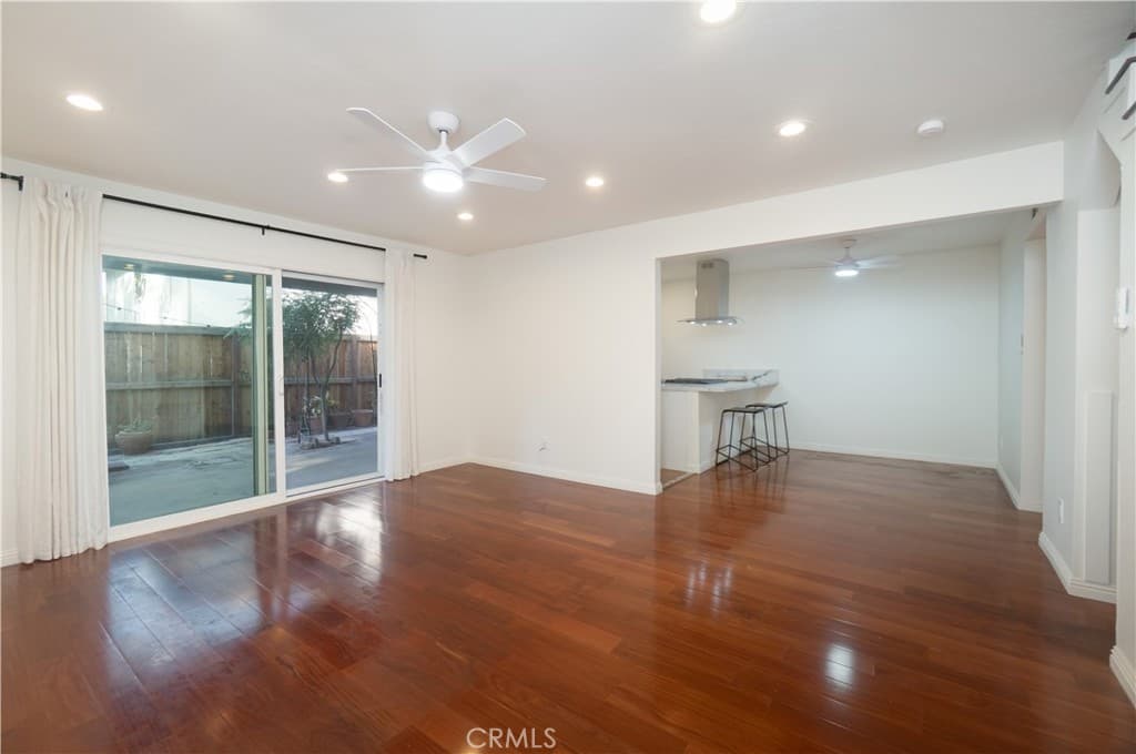 Townhouse at 587 S College, Claremont — photo 4 of 12