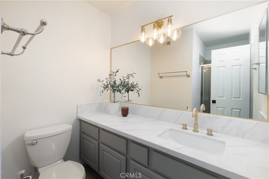 Townhouse at 587 S College, Claremont — photo 10 of 12