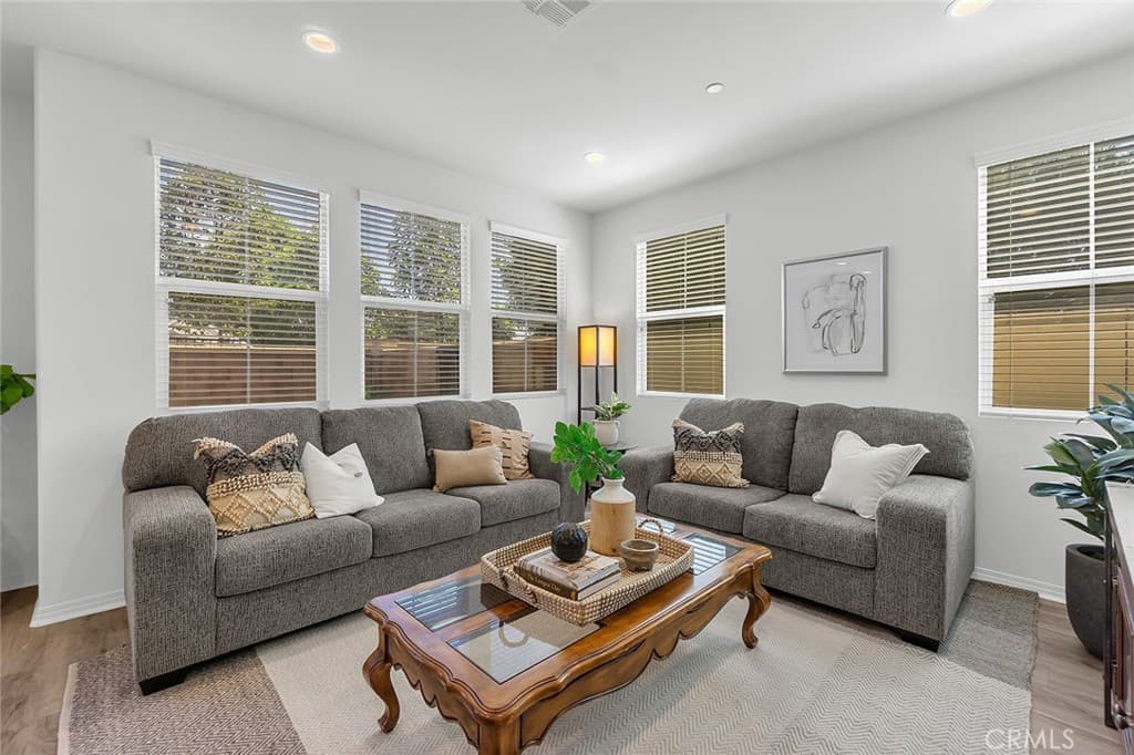 Townhouse at 2180 Citrus Place C, Hacienda Heights — photo 11 of 12