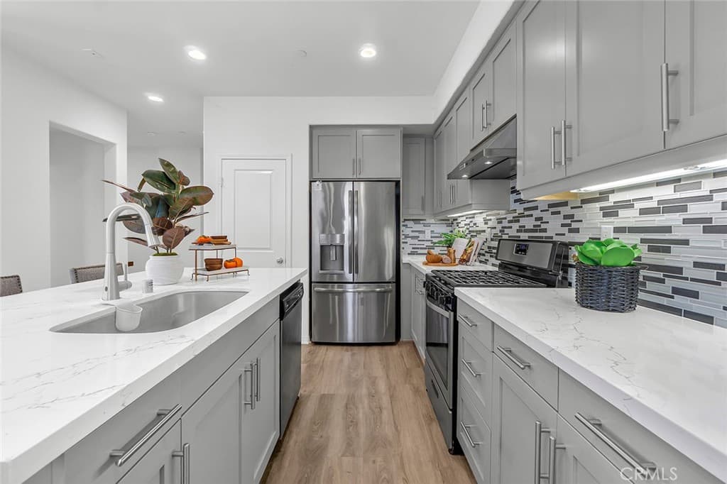 Townhouse at 2180 Citrus Place C, Hacienda Heights — photo 4 of 12