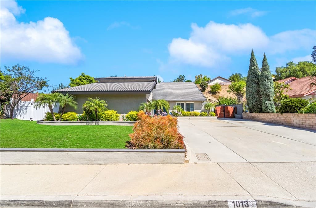 Home at 1013 Calle Carrillo, San Dimas — photo 3 of 12