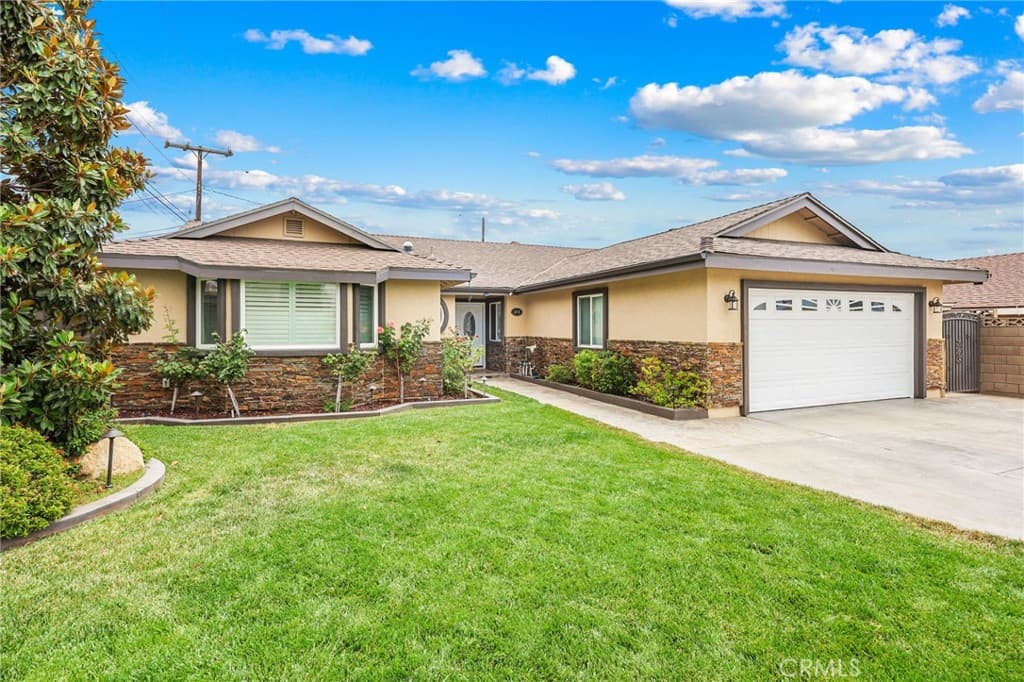 Home at 4766 Westside, La Verne — photo 4 of 12