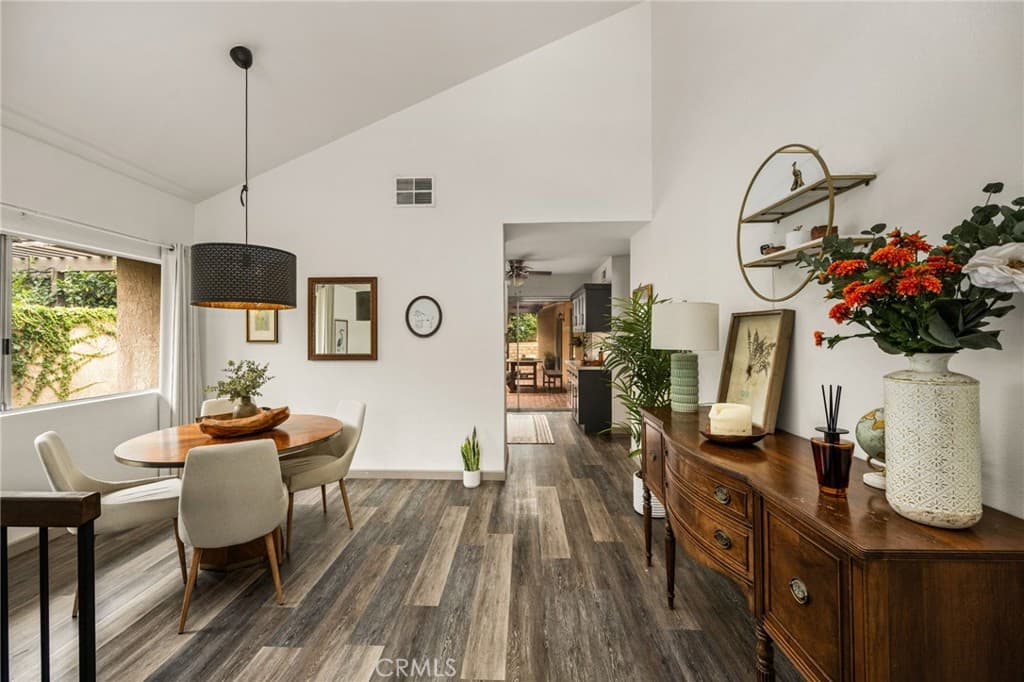 Home at 917 Ashworth, Glendora — photo 3 of 12