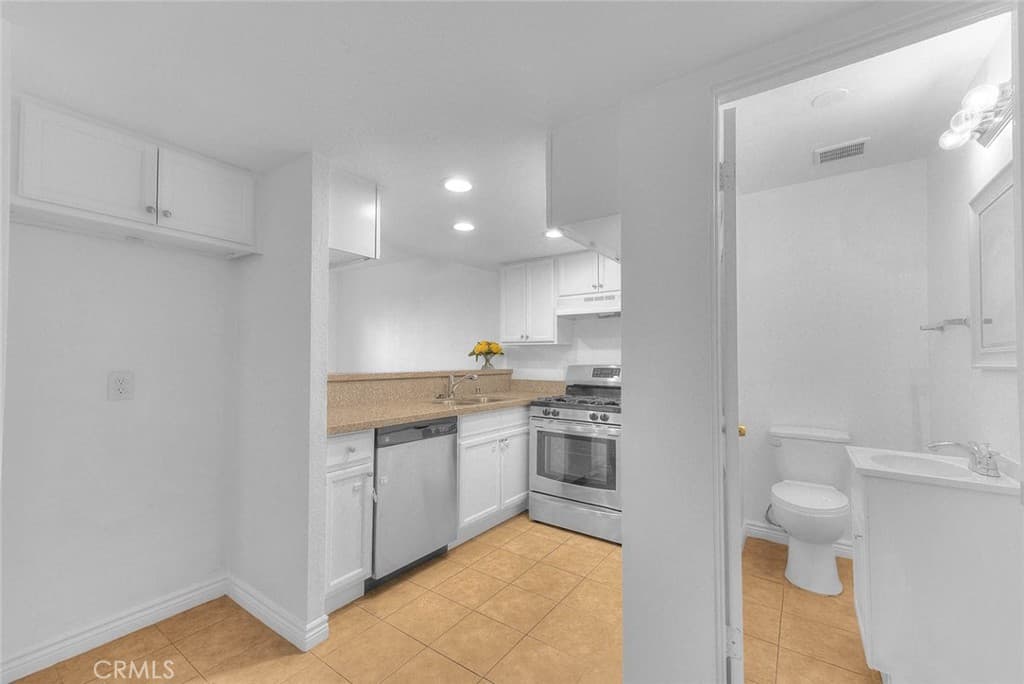 Condo at 2905 Maxson Road 3, El Monte — photo 10 of 12