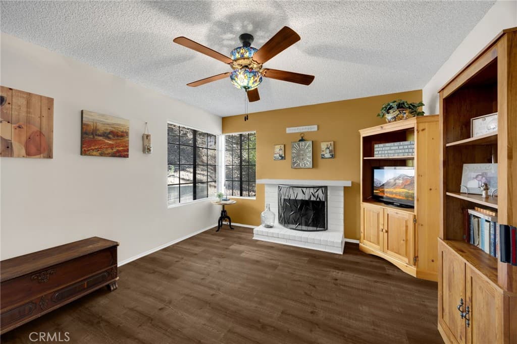 Townhouse at 21725 Laurelrim D, Diamond Bar — photo 6 of 12