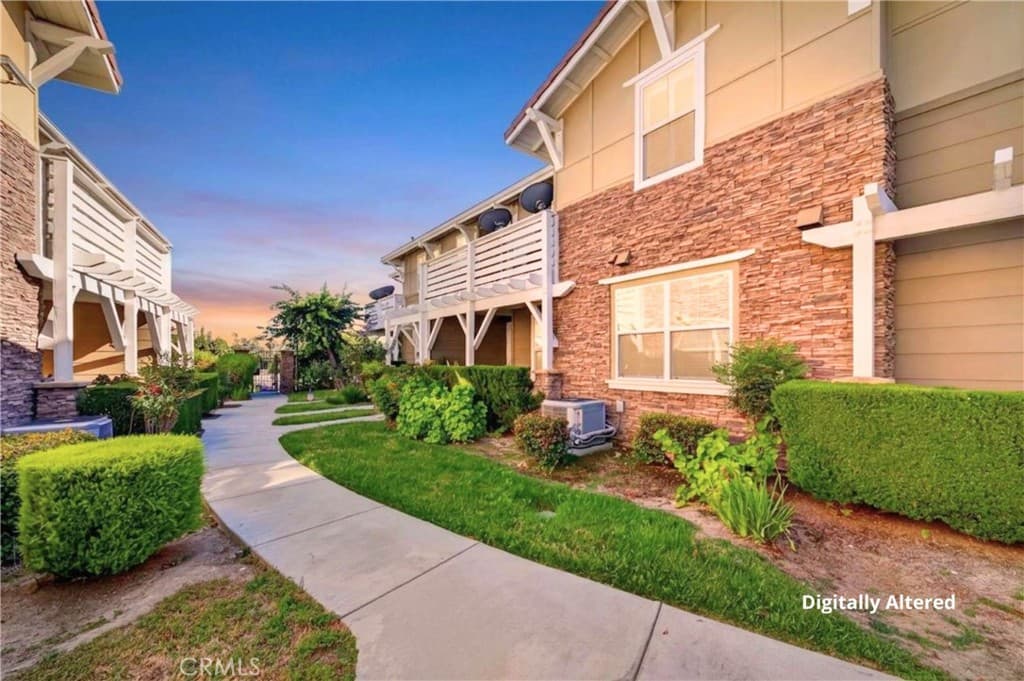 Condo at 735 Francesca Drive 202, Walnut — photo 3 of 12