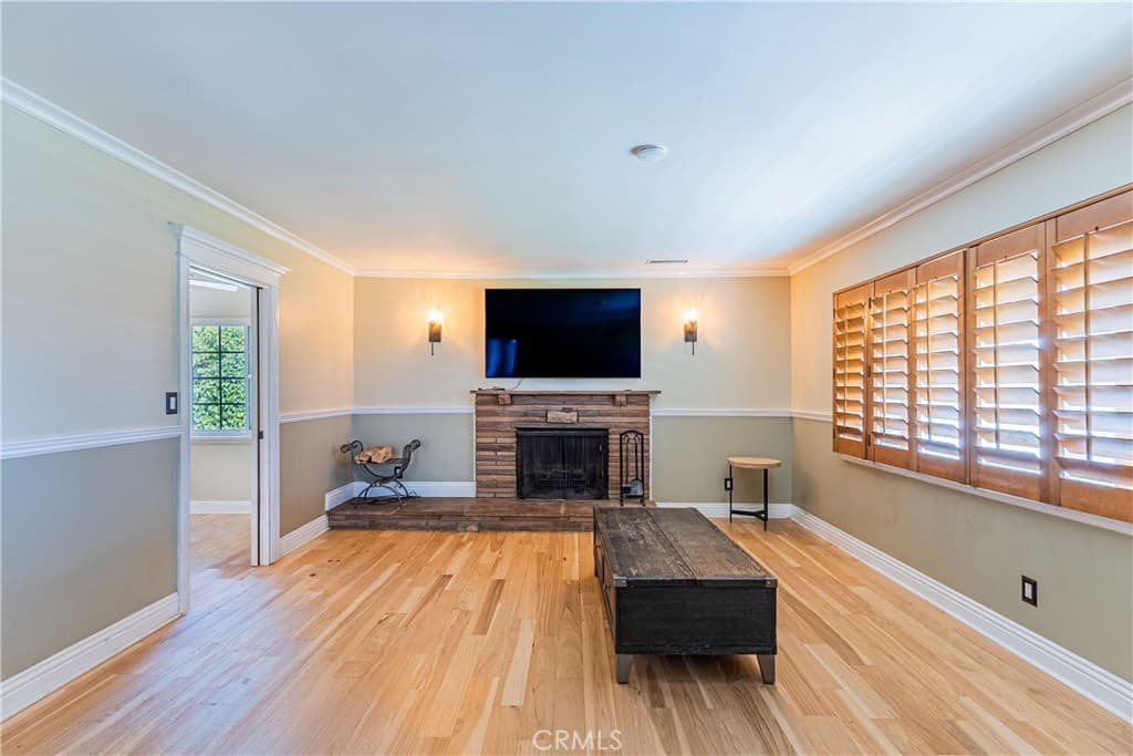 Home at 1609 W Workman, West Covina — photo 4 of 12