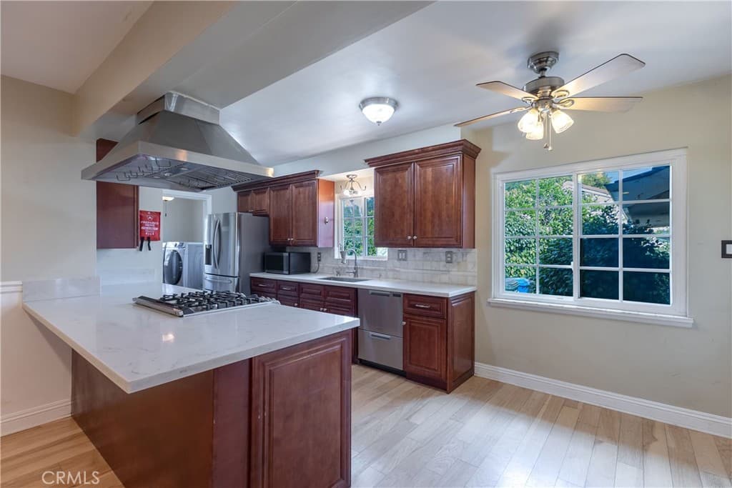 Home at 1609 W Workman, West Covina — photo 5 of 12